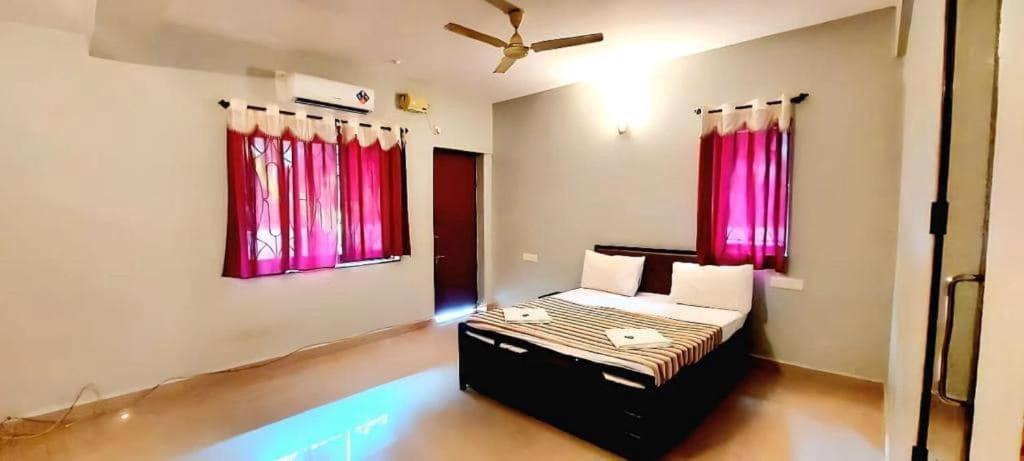 Park Grand Boutique 3 Bedroom *