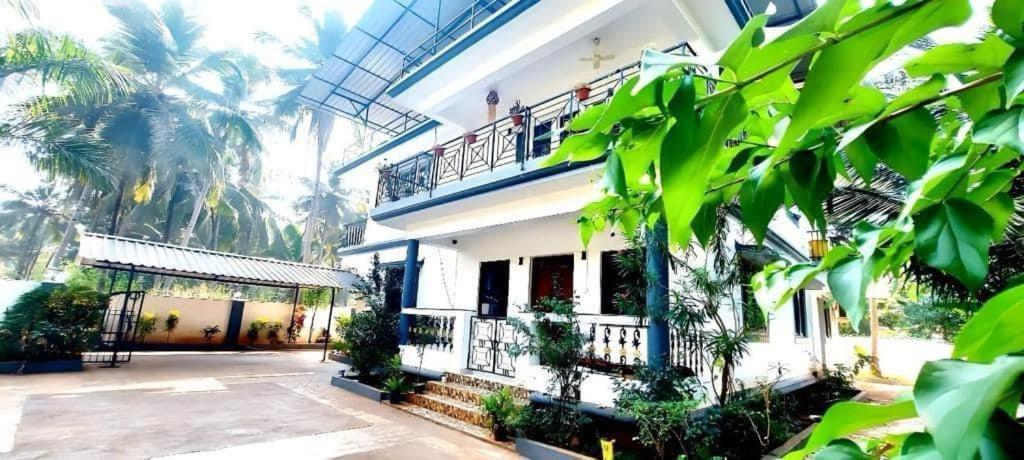 Park Grand Boutique 3 Bedroom *